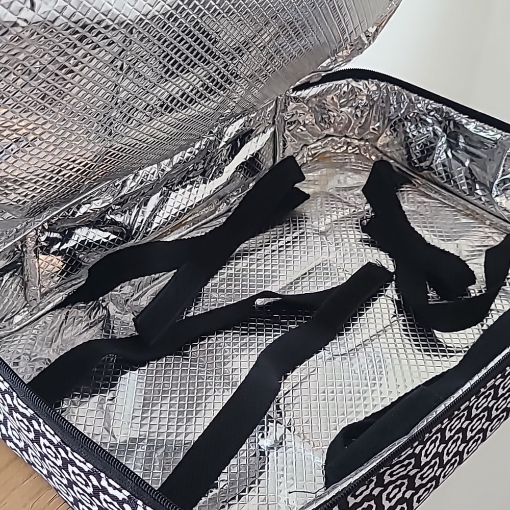 Temptations Black and Cream Patterned Food Storage Bag - Picture 4 of 5